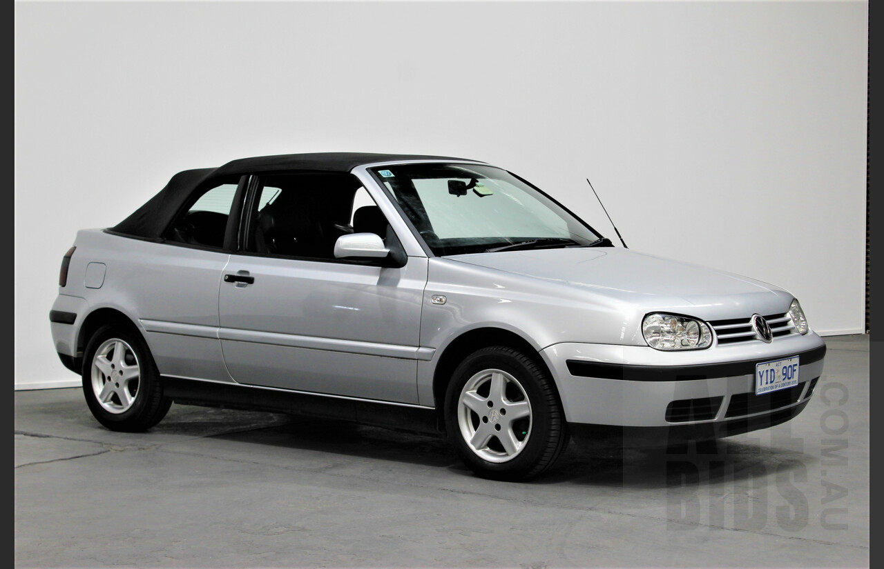 9/2002 Volkswagen Golf GL 2d Cabriolet Silver 2.0L