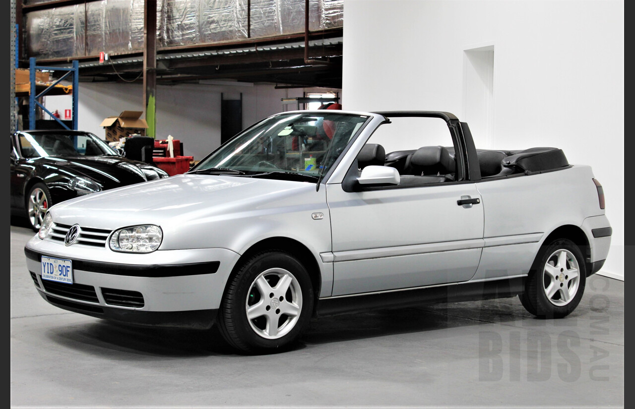9/2002 Volkswagen Golf GL 2d Cabriolet Silver 2.0L
