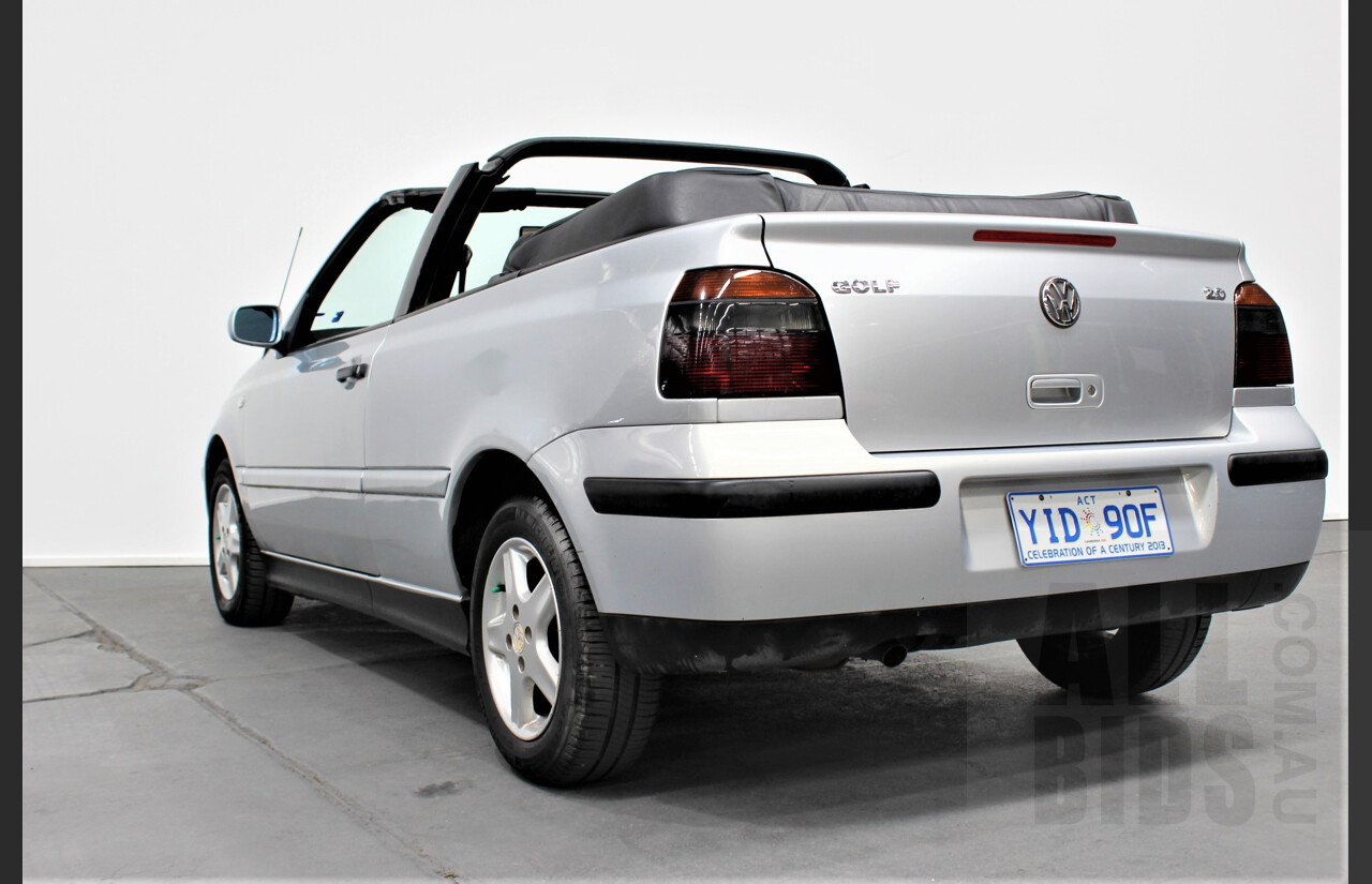 9/2002 Volkswagen Golf GL 2d Cabriolet Silver 2.0L