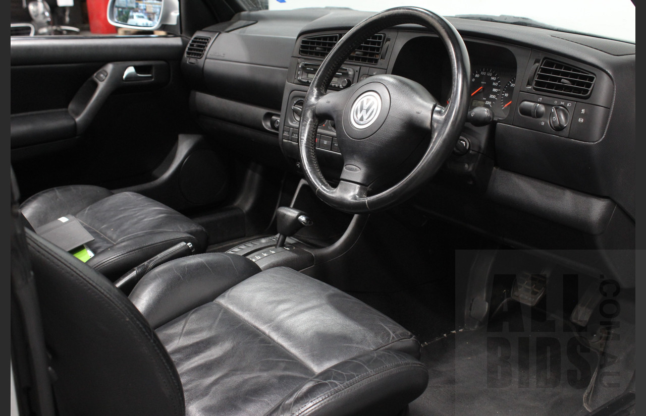 9/2002 Volkswagen Golf GL 2d Cabriolet Silver 2.0L