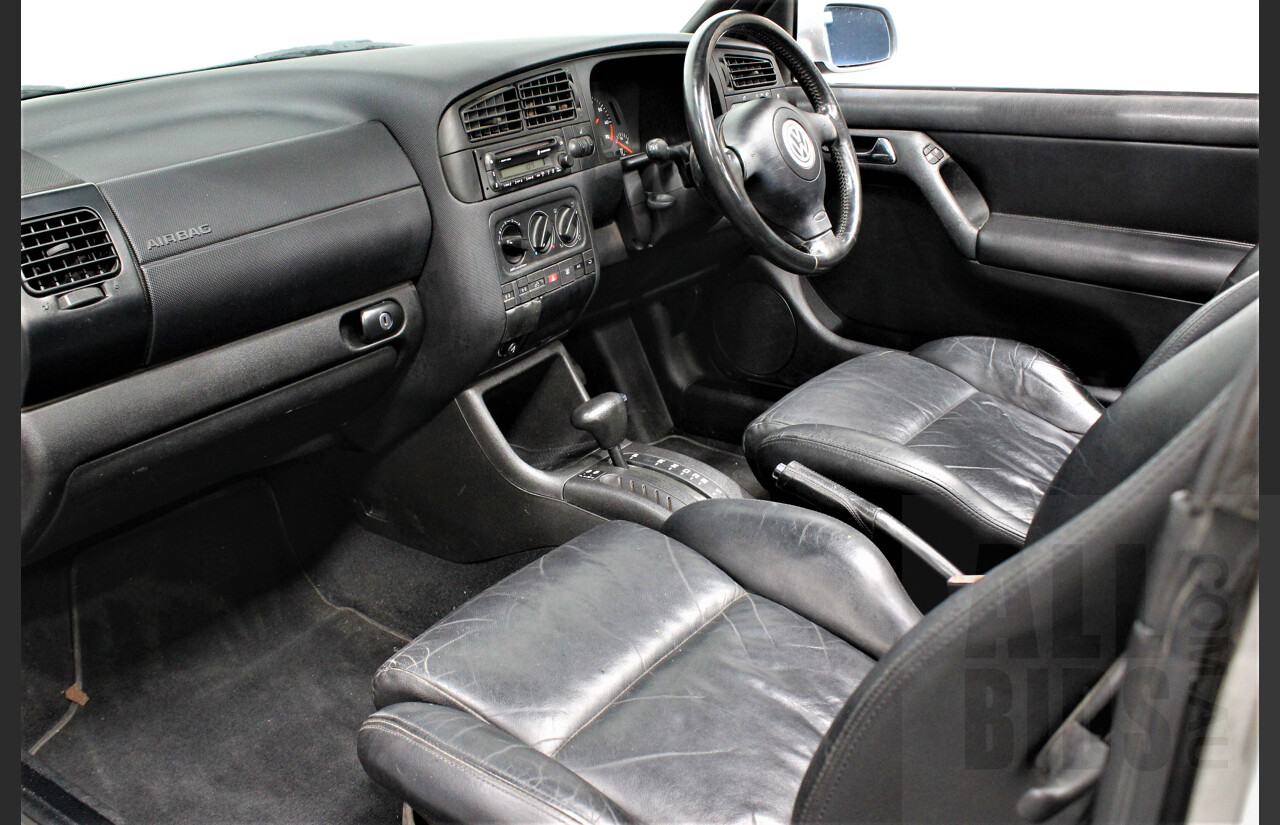 9/2002 Volkswagen Golf GL 2d Cabriolet Silver 2.0L