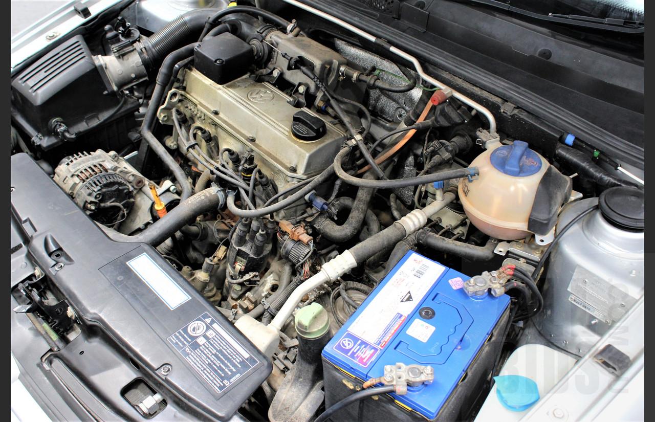 9/2002 Volkswagen Golf GL 2d Cabriolet Silver 2.0L