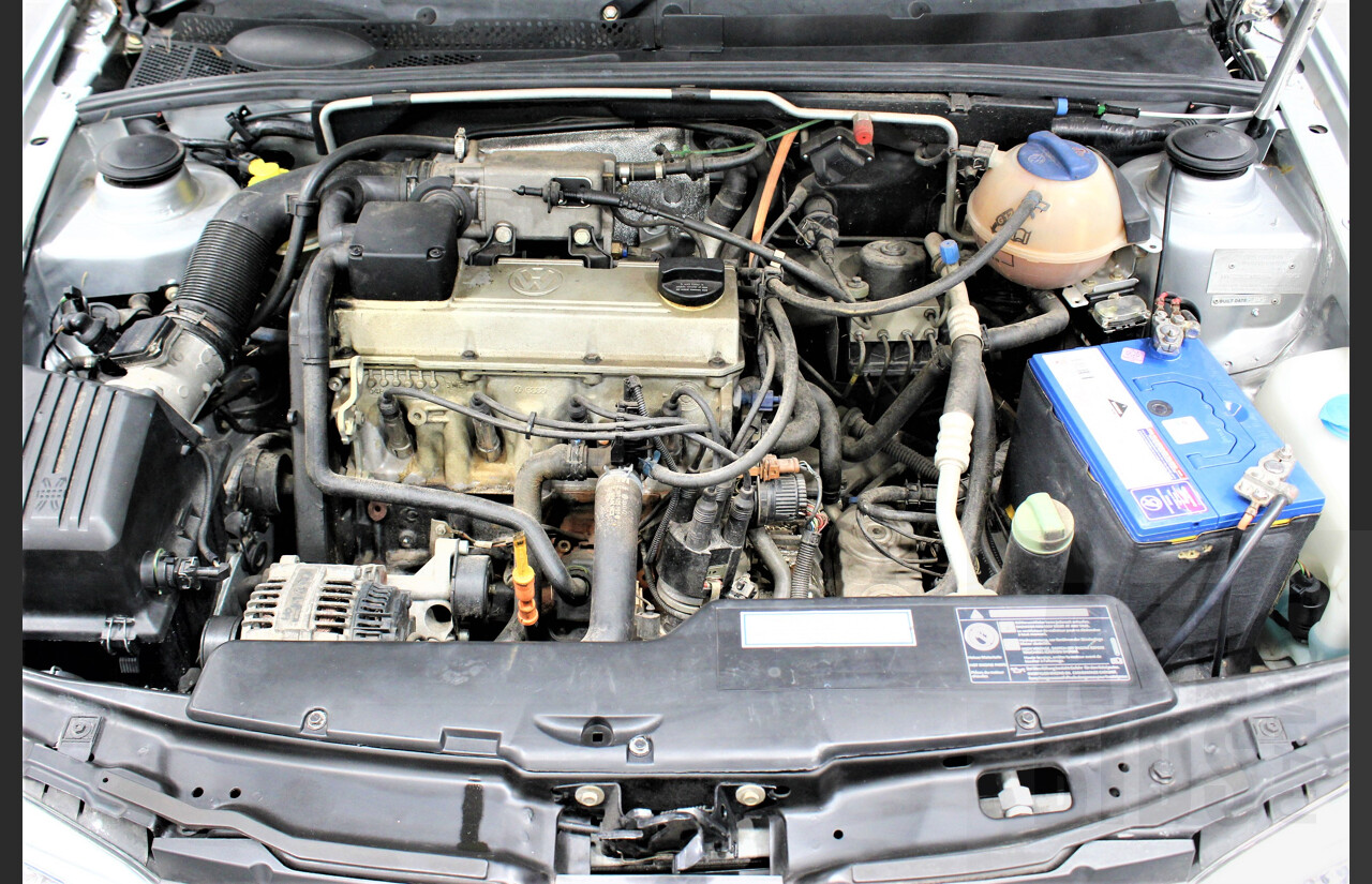 9/2002 Volkswagen Golf GL 2d Cabriolet Silver 2.0L