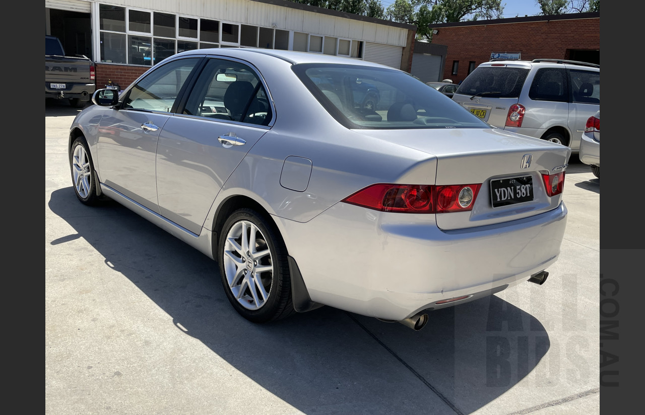 1/2005 Honda Accord EURO Luxury 4d Sedan Silver 2.4L