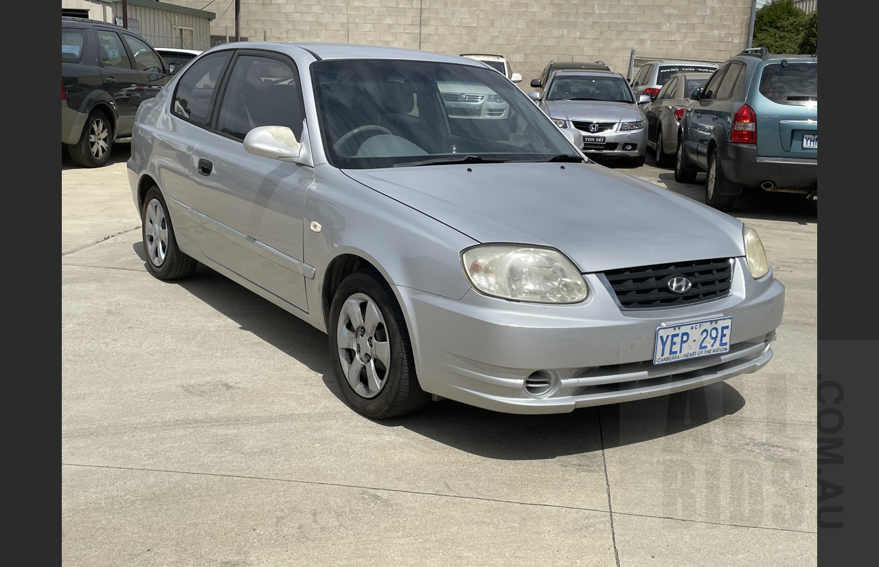 6/2004 Hyundai Accent 1.6 LS 3d Hatchback Silver 1.6L