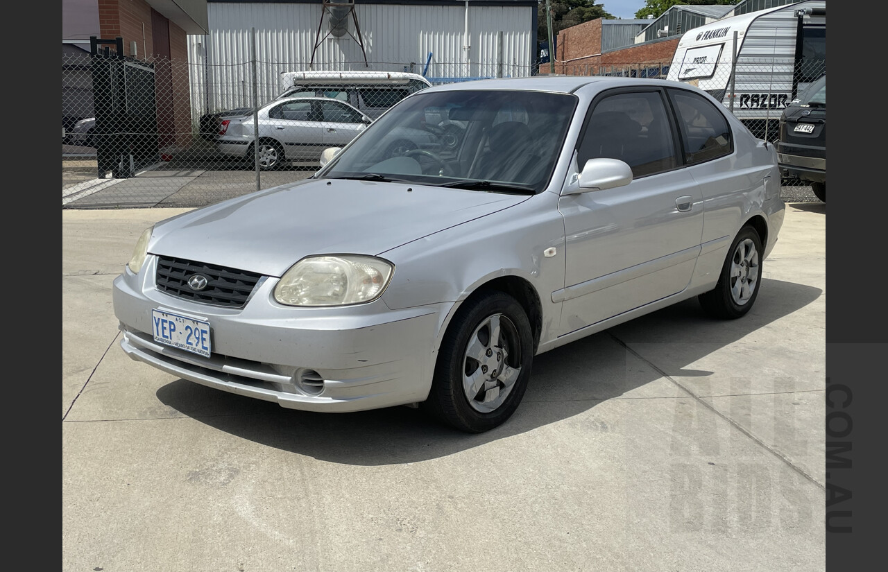 6/2004 Hyundai Accent 1.6 LS 3d Hatchback Silver 1.6L