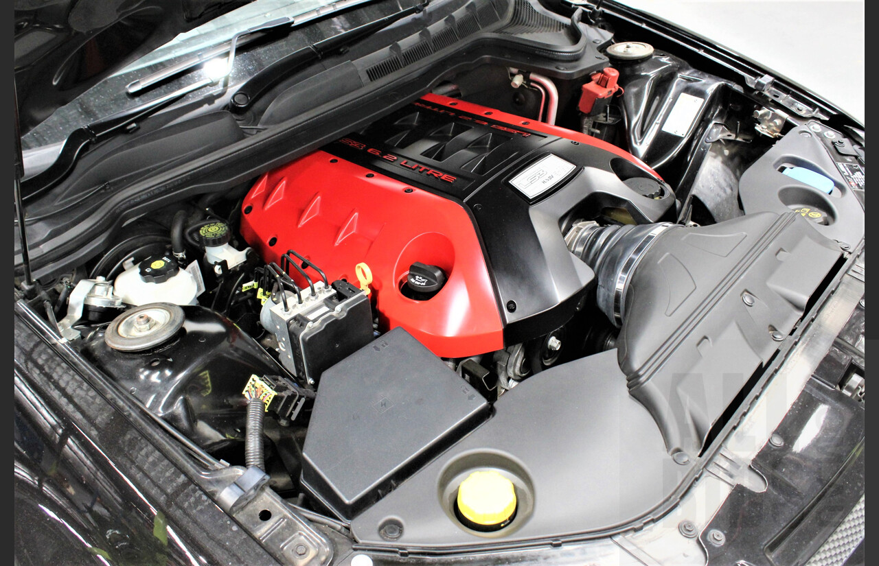 4/2009 Holden HSV Clubsport R8 E SERIES MY08 UPGRADE 4d Sedan Black 6.2L Cam Package