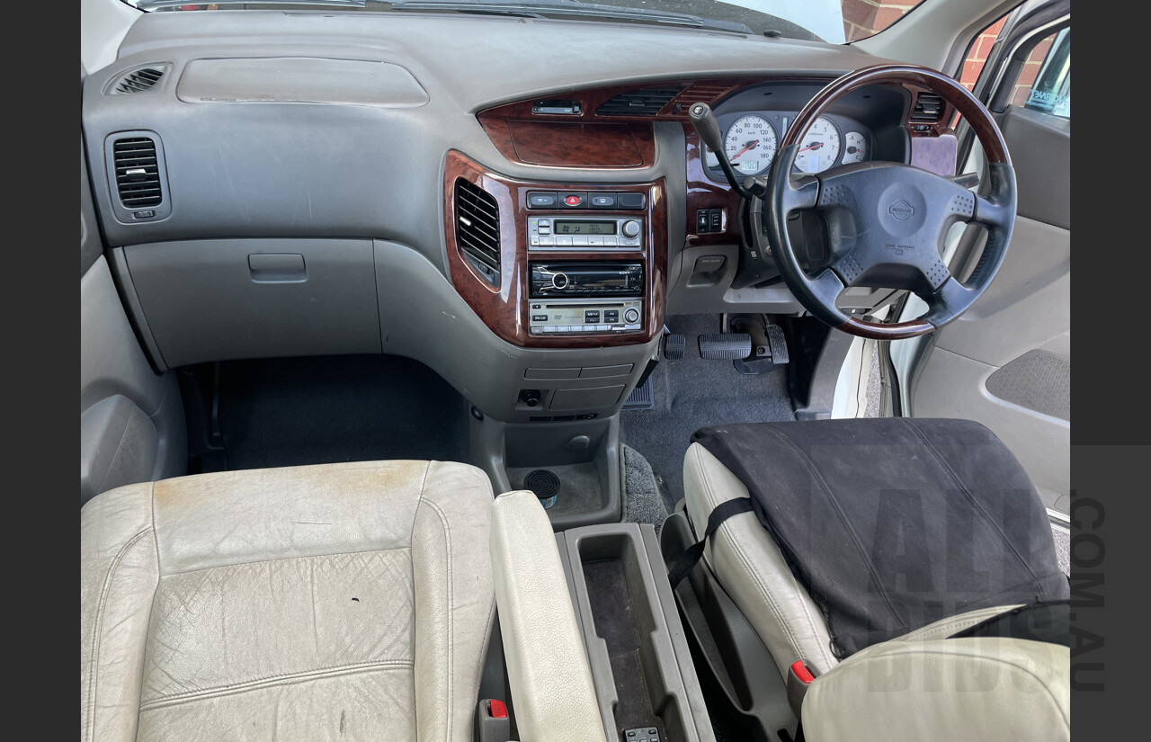 01/2001 Nissan Elgrand Rider Van White 3.5L