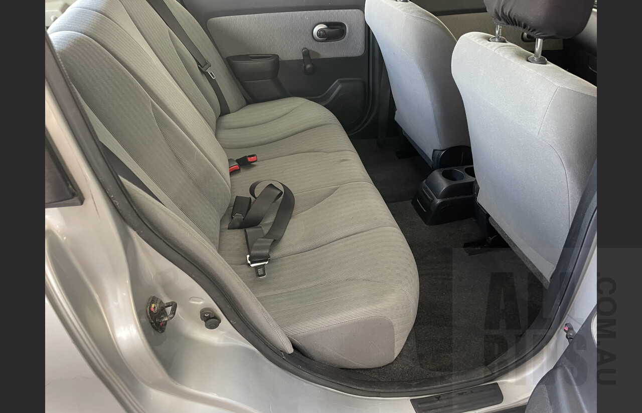 11/2007 Nissan Tiida ST C11 5d Hatchback Silver  1.8L