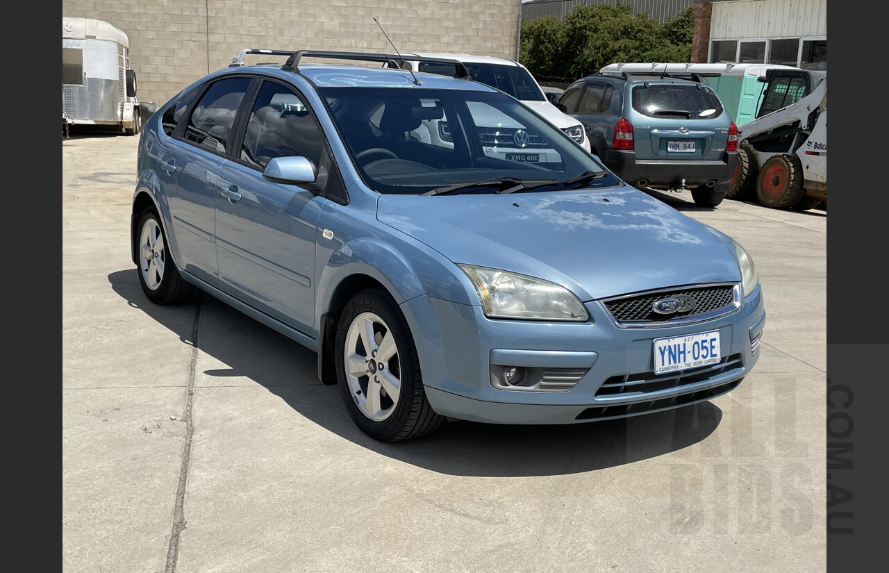 7/2005 Ford Focus LX LS 4d Sedan Blue 2.0L
