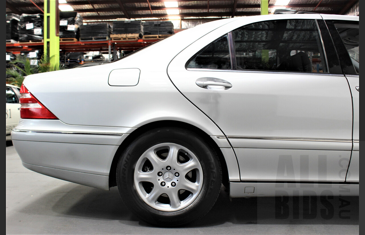 1/2000 Mercedes-Benz S430 W220 4d Sedan Silver 4.3L V8