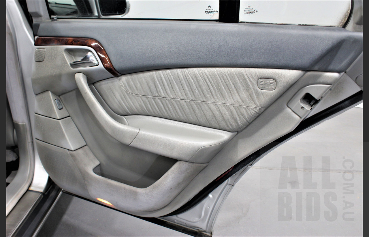 1/2000 Mercedes-Benz S430 W220 4d Sedan Silver 4.3L V8