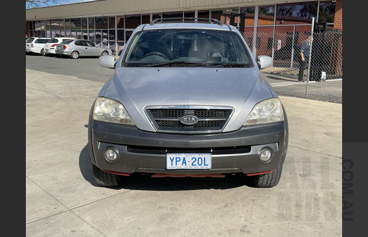 11/2004 Kia Sorento  BL 4d Wagon Silver 3.5L