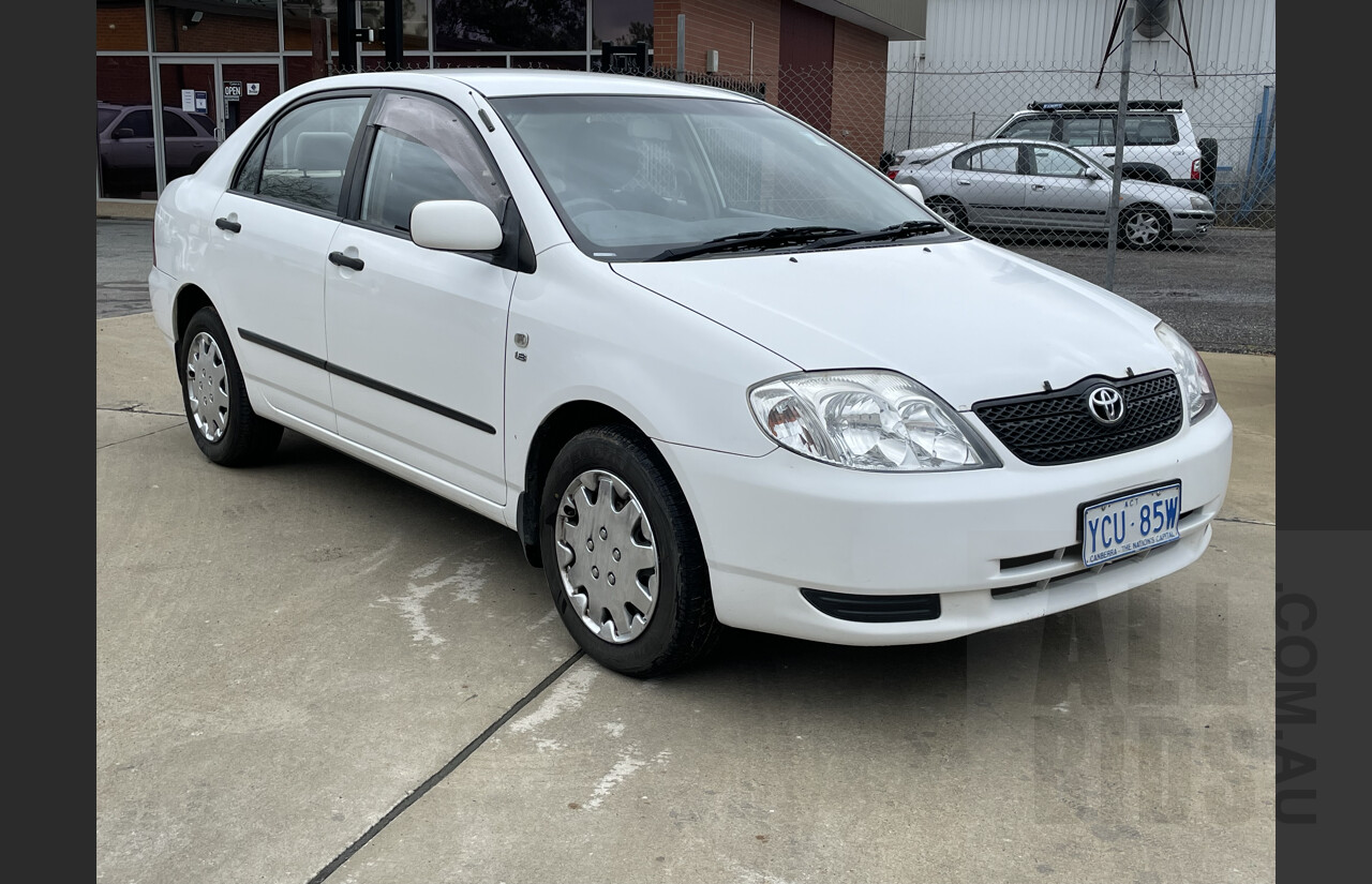4/2003 Toyota Corolla Ascent ZZE122R 4d Sedan White 1.8L