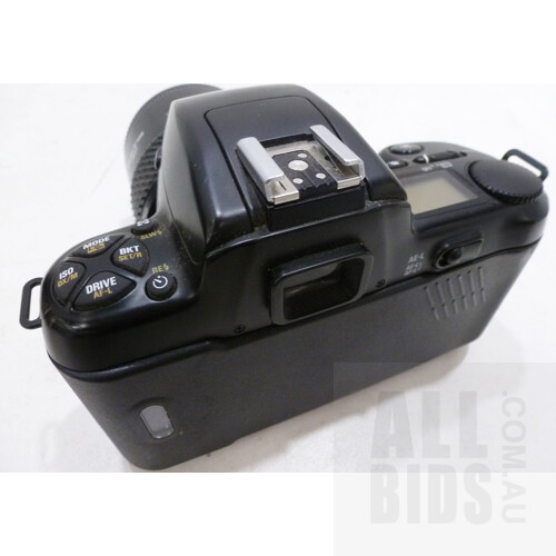 Nikon F-601 35mm AF SLR Film Camera