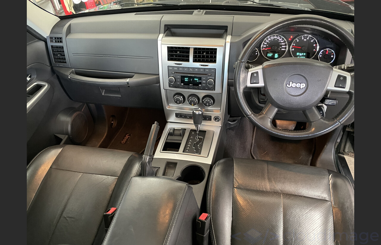 3/2010 Jeep Cherokee Limited (4x4) KK 4d Wagon Green 3.7L