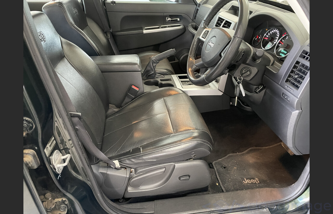 3/2010 Jeep Cherokee Limited (4x4) KK 4d Wagon Green 3.7L