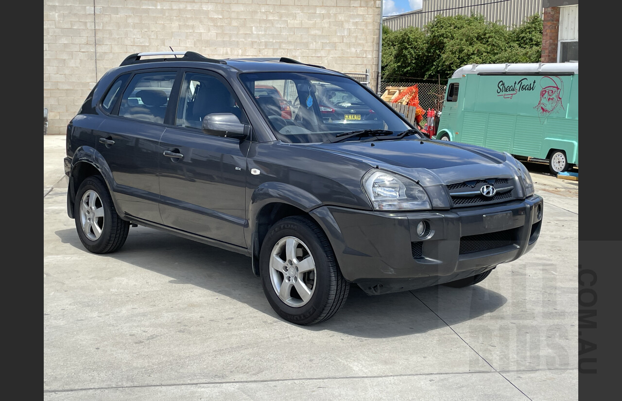 8/2007 Hyundai Tucson CITY SX MY07 4d Wagon Grey 2.0L
