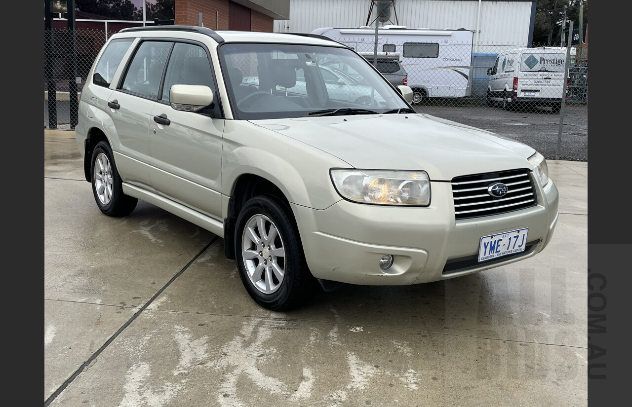 10/2005 Subaru Forester XS Luxury MY05 4d Wagon Gold 2.5L