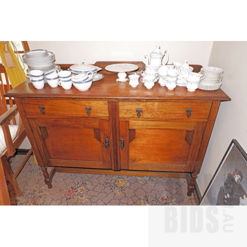 Tasmanian Oak Sideboard Circa 1930's LENGTH 137 HEIGHT 100 DEPTH 46