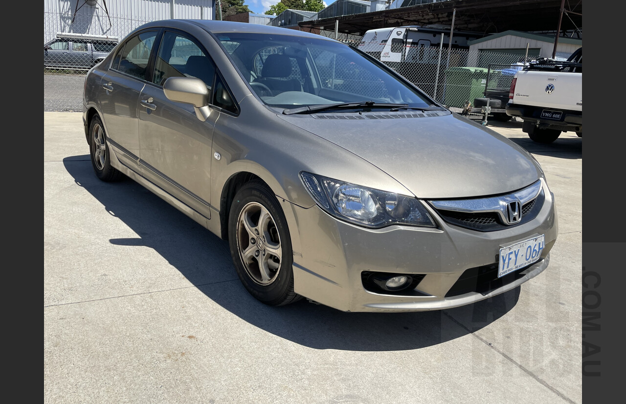 10/2009 Honda Civic 40TH Anniversary MY09 4d Sedan Beige 1.8L