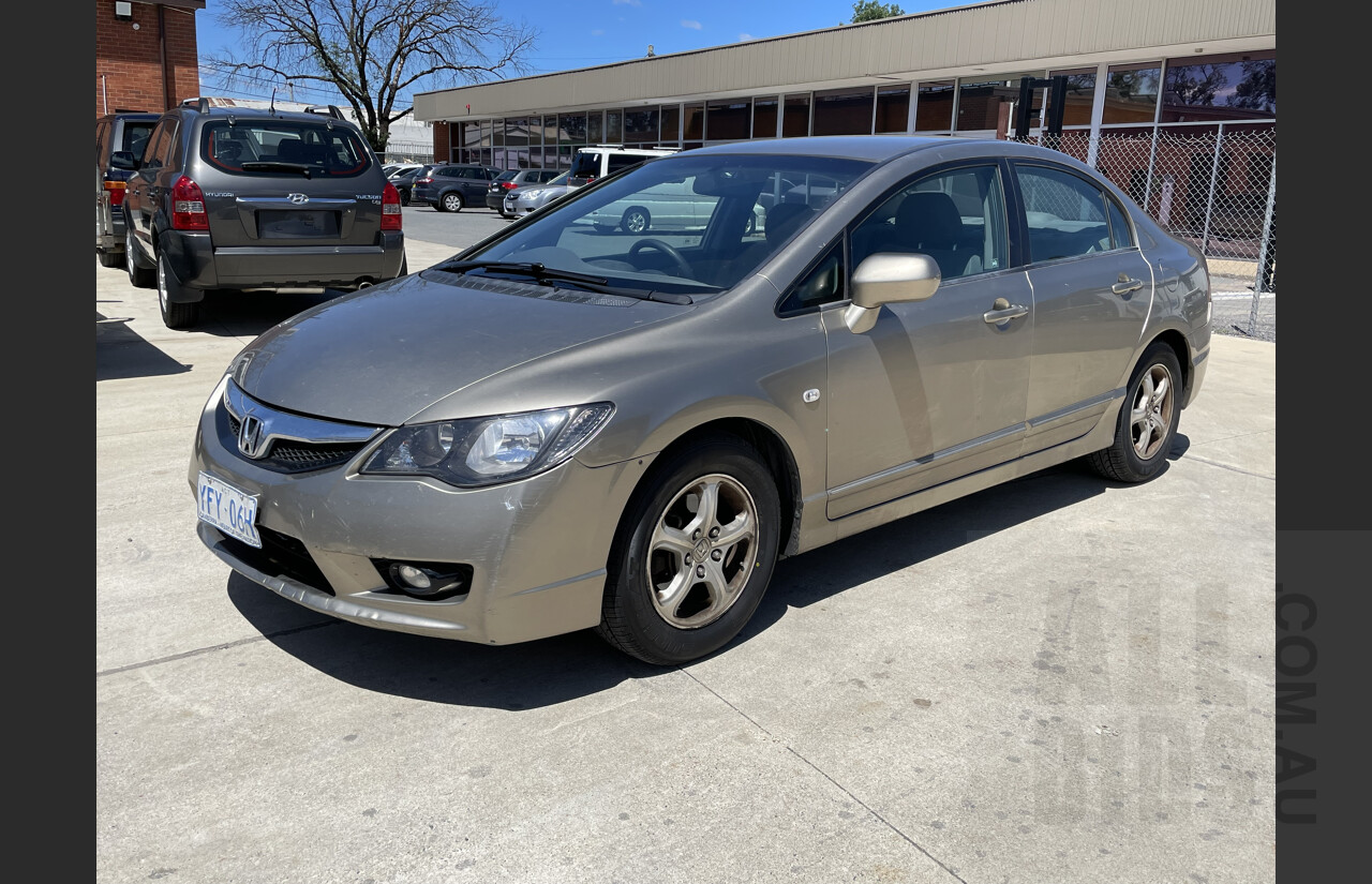 10/2009 Honda Civic 40TH Anniversary MY09 4d Sedan Beige 1.8L