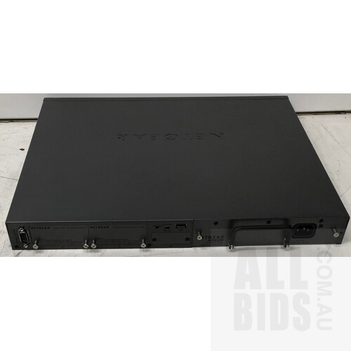 Netgear (M5300-28G-POE+) ProSafe 24-Port Gigabit Ethernet L2 + PoE+ Managed Switch With 10Gigabit Stacking