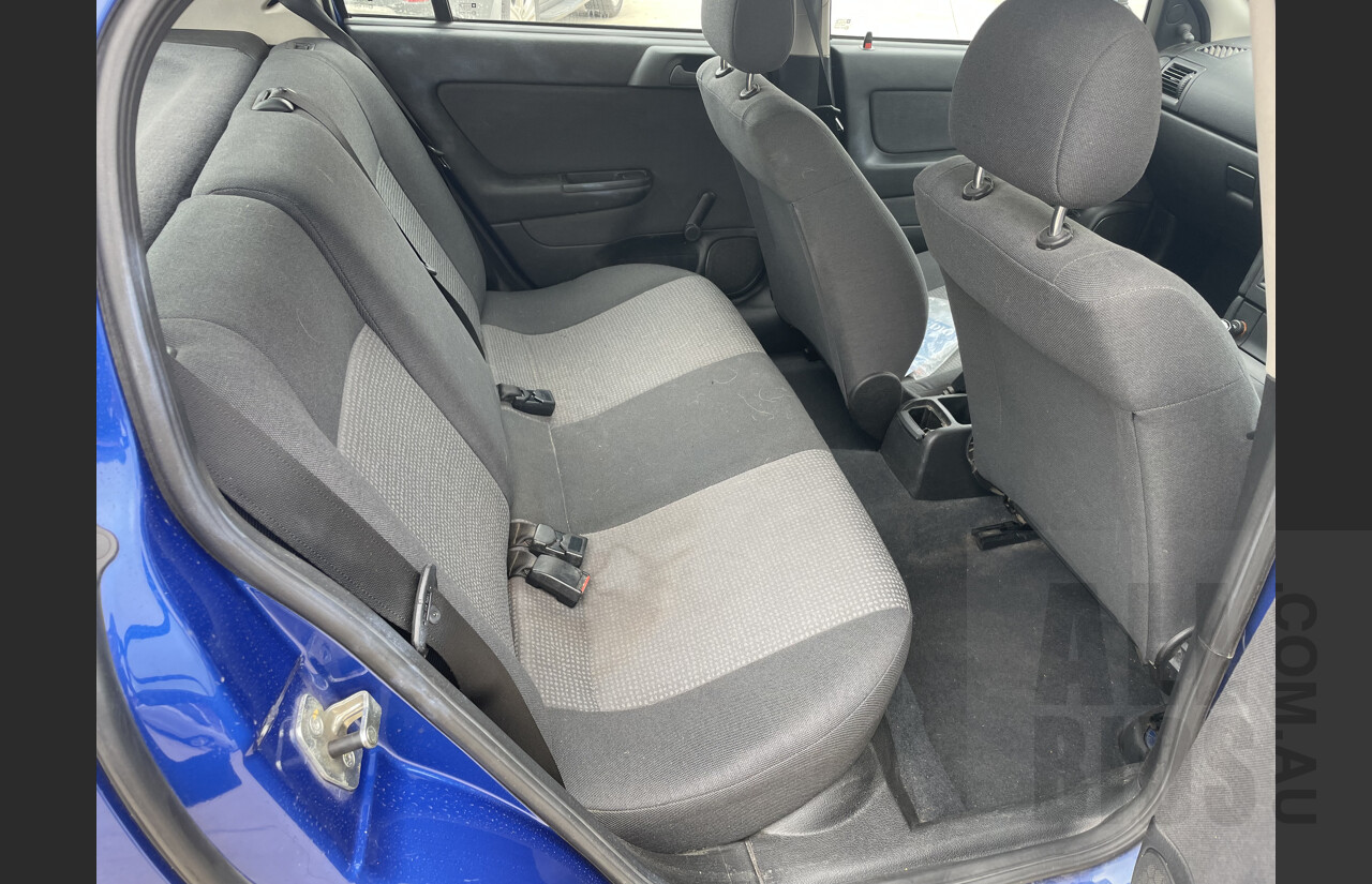 11/2004 Holden Astra Classic TS 5d Hatchback Blue 1.8L