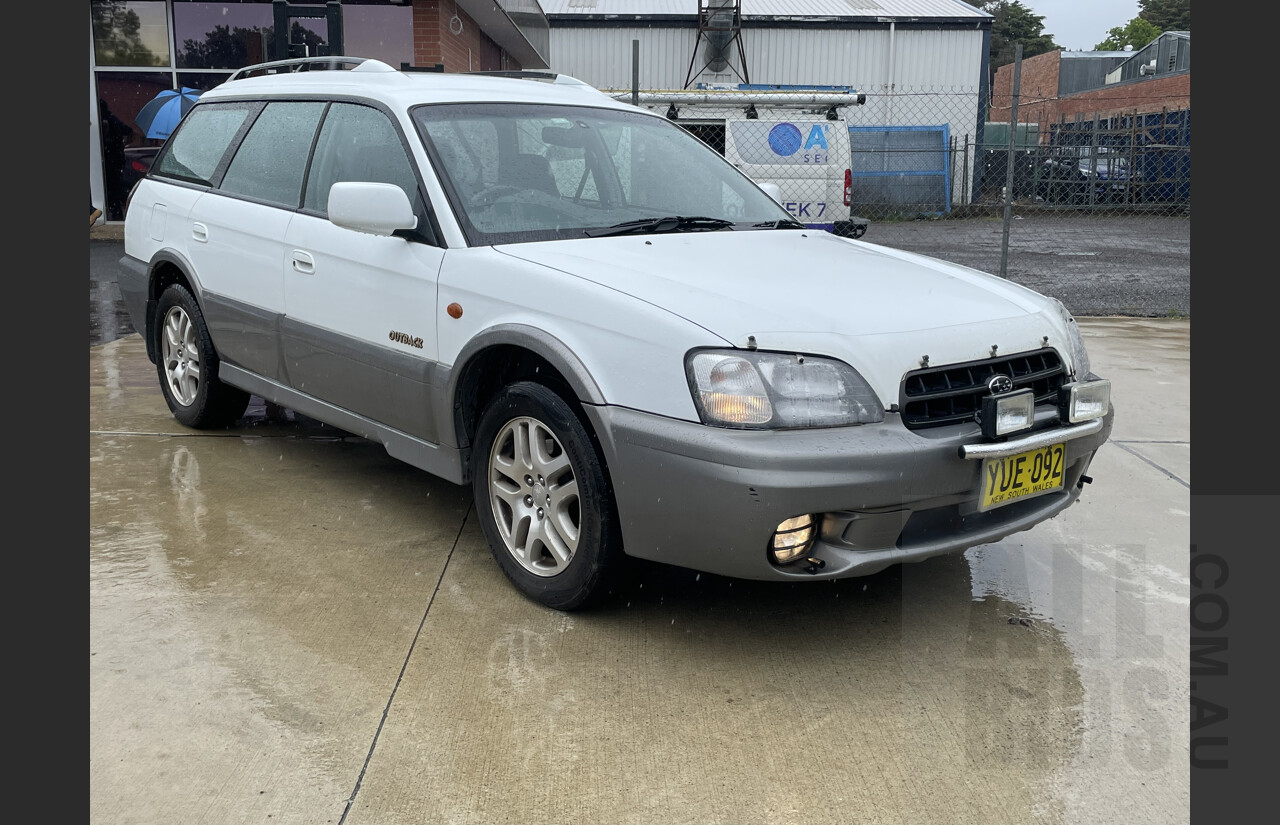 11/2000 Subaru Outback  MY00 4d Wagon White 2.5L
