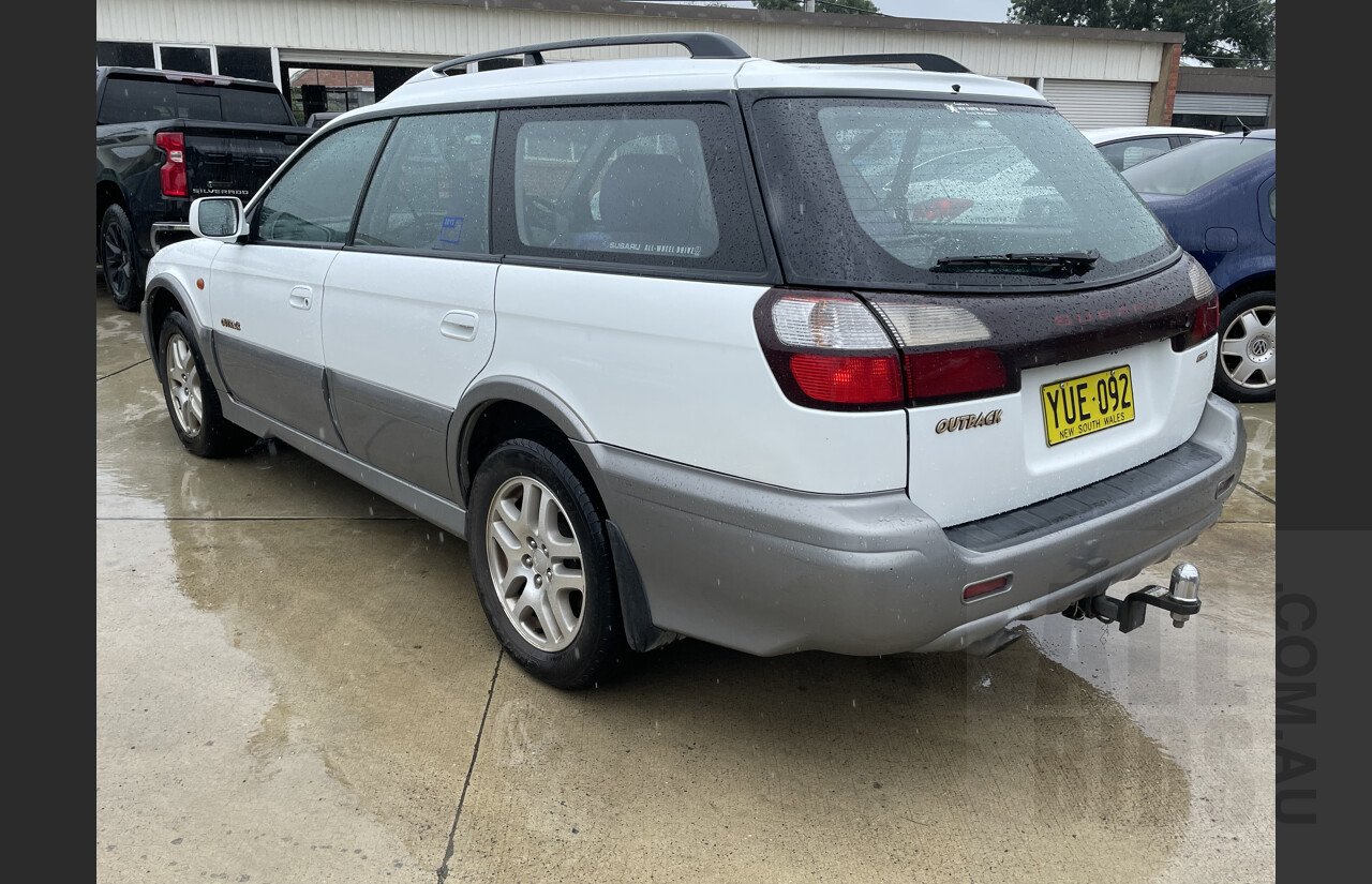 11/2000 Subaru Outback  MY00 4d Wagon White 2.5L