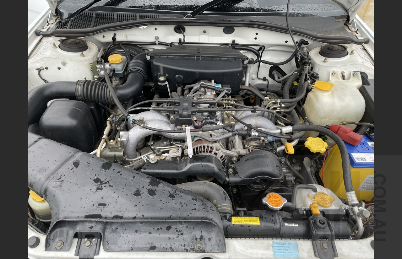 11/2000 Subaru Outback  MY00 4d Wagon White 2.5L