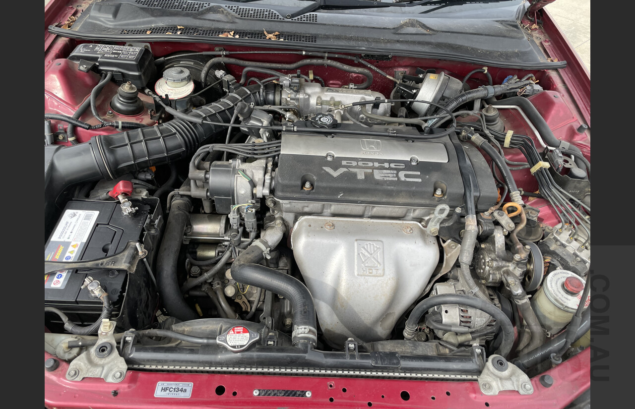 2/2001 Honda Prelude Vti-r  2d Coupe Red 2.2L