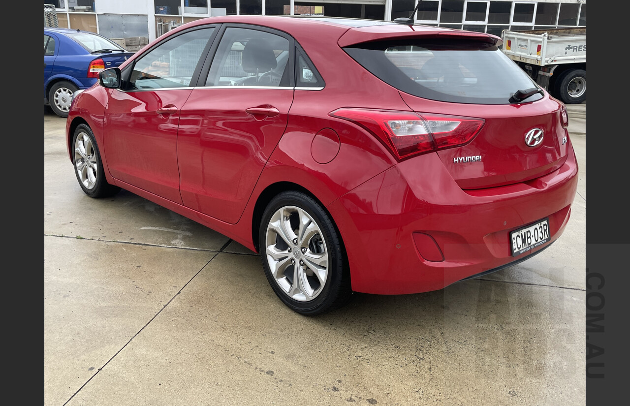 12/2012 Hyundai i30 Premium GD 5d Hatchback Red 1.8L