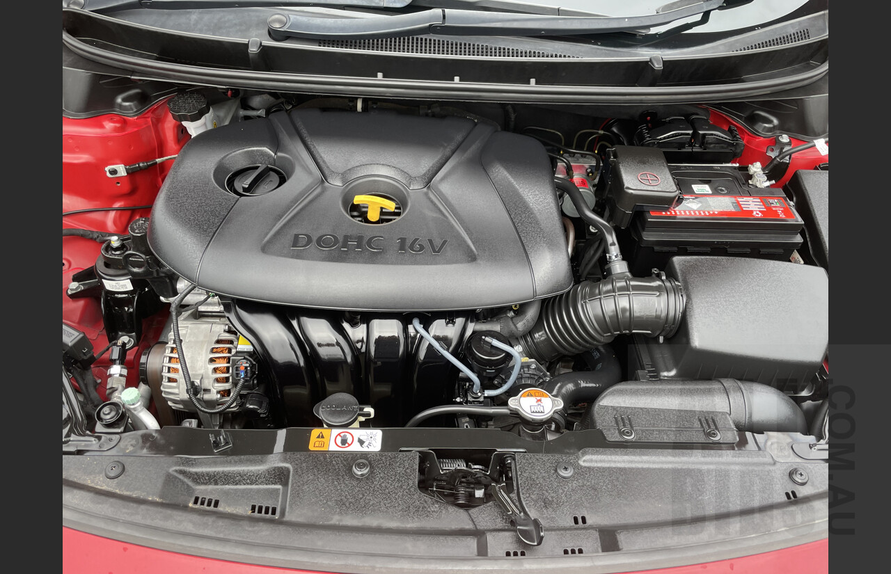 12/2012 Hyundai i30 Premium GD 5d Hatchback Red 1.8L