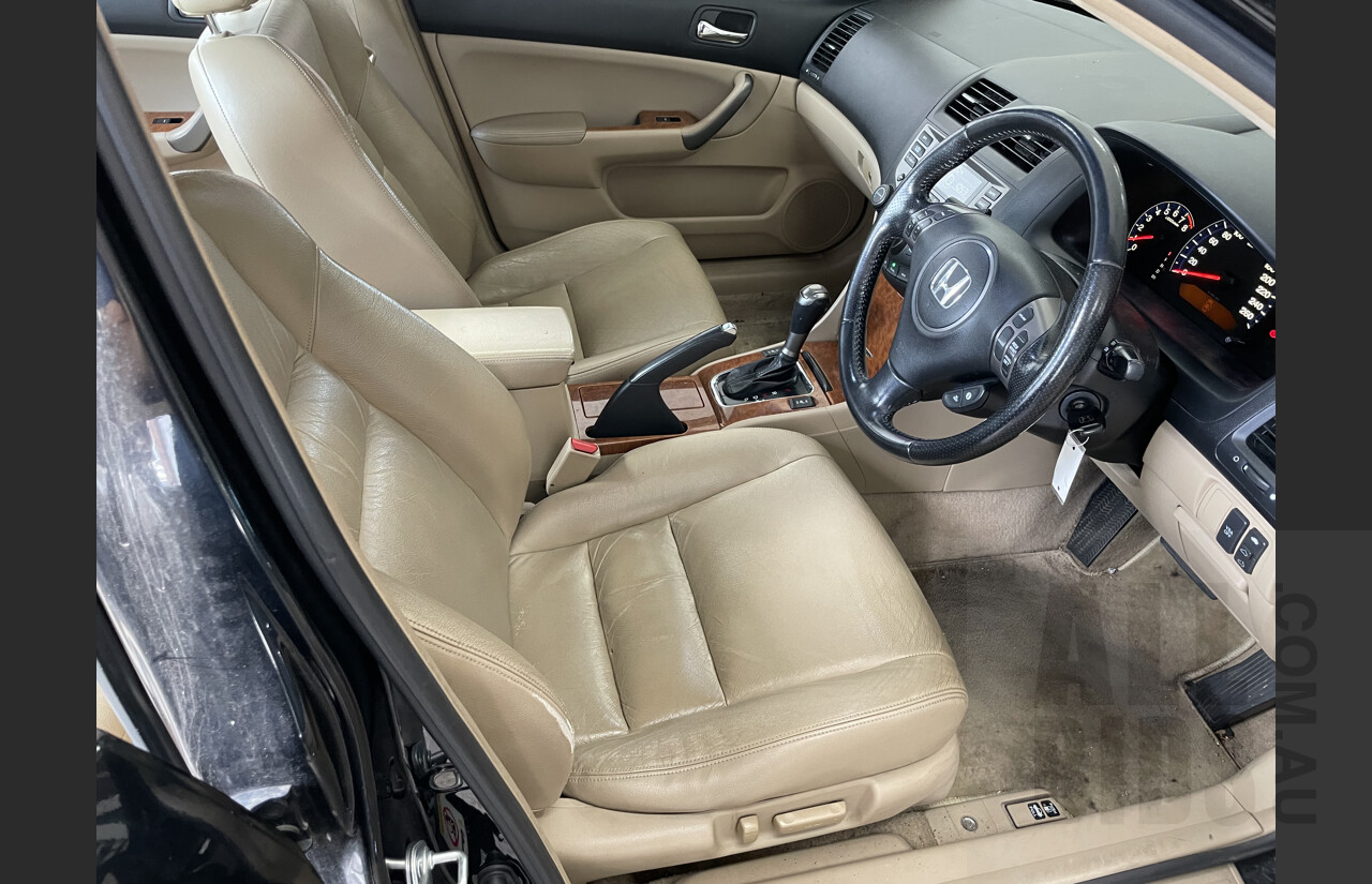 5/2006 Honda Accord EURO Luxury MY06 UPGRADE 4d Sedan Black 2.4L