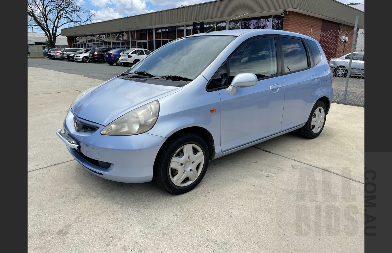 12/2003 Honda Jazz GLi  5d Hatchback Blue 1.3L