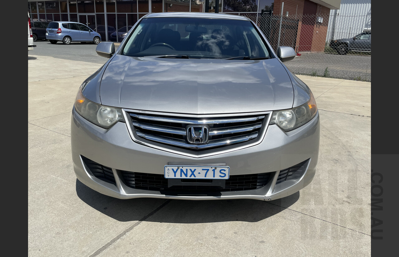 7/2008 Honda Accord EURO 10 4d Sedan Silver  2.4L