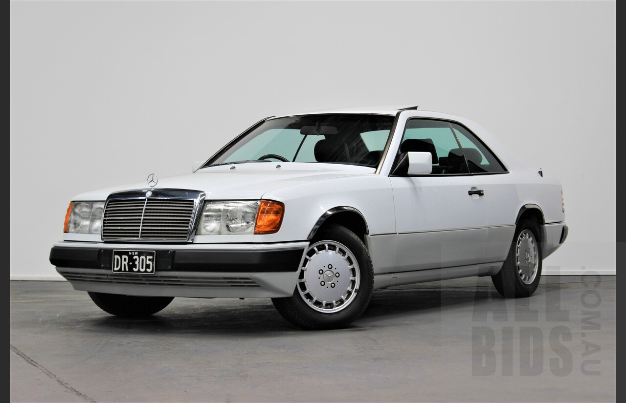 3/1990 Mercedes-Benz 300CE-24 W124 2d Coupe White 3.0L