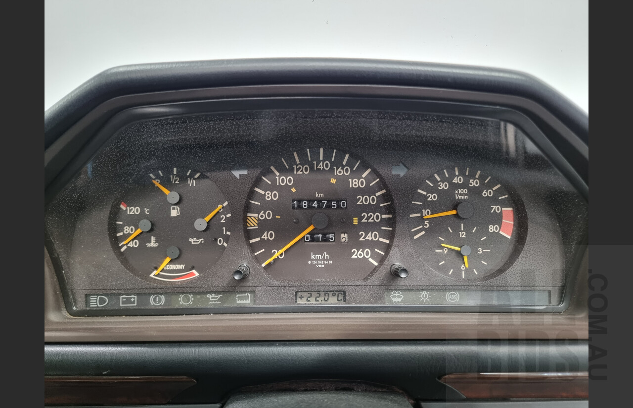 3/1990 Mercedes-Benz 300CE-24 W124 2d Coupe White 3.0L