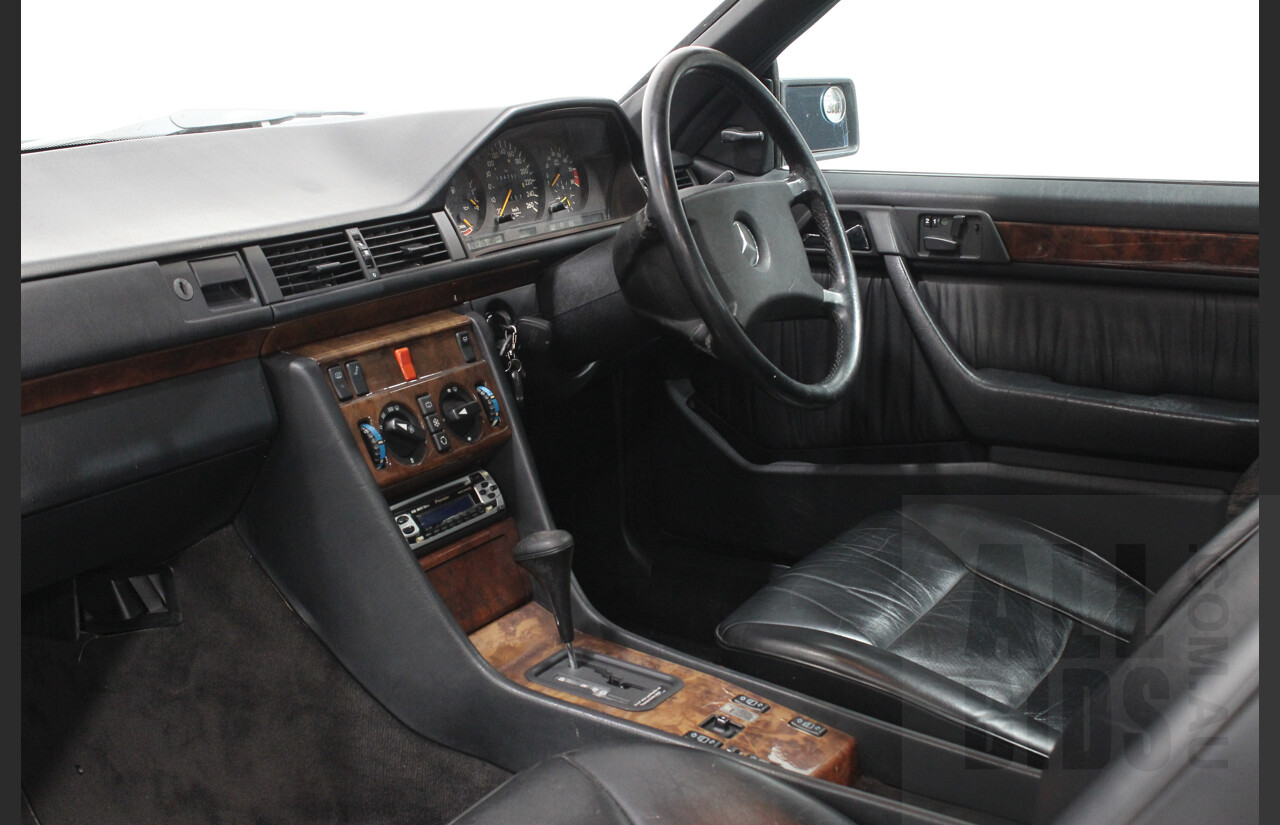 3/1990 Mercedes-Benz 300CE-24 W124 2d Coupe White 3.0L