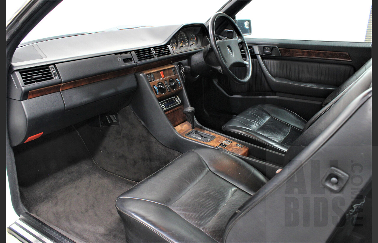 3/1990 Mercedes-Benz 300CE-24 W124 2d Coupe White 3.0L