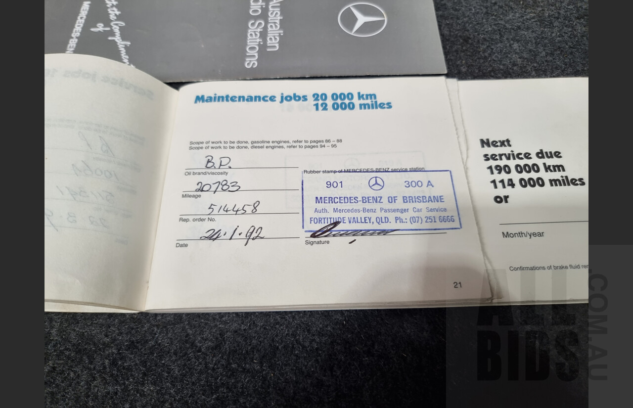 3/1990 Mercedes-Benz 300CE-24 W124 2d Coupe White 3.0L