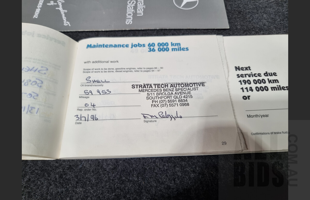 3/1990 Mercedes-Benz 300CE-24 W124 2d Coupe White 3.0L