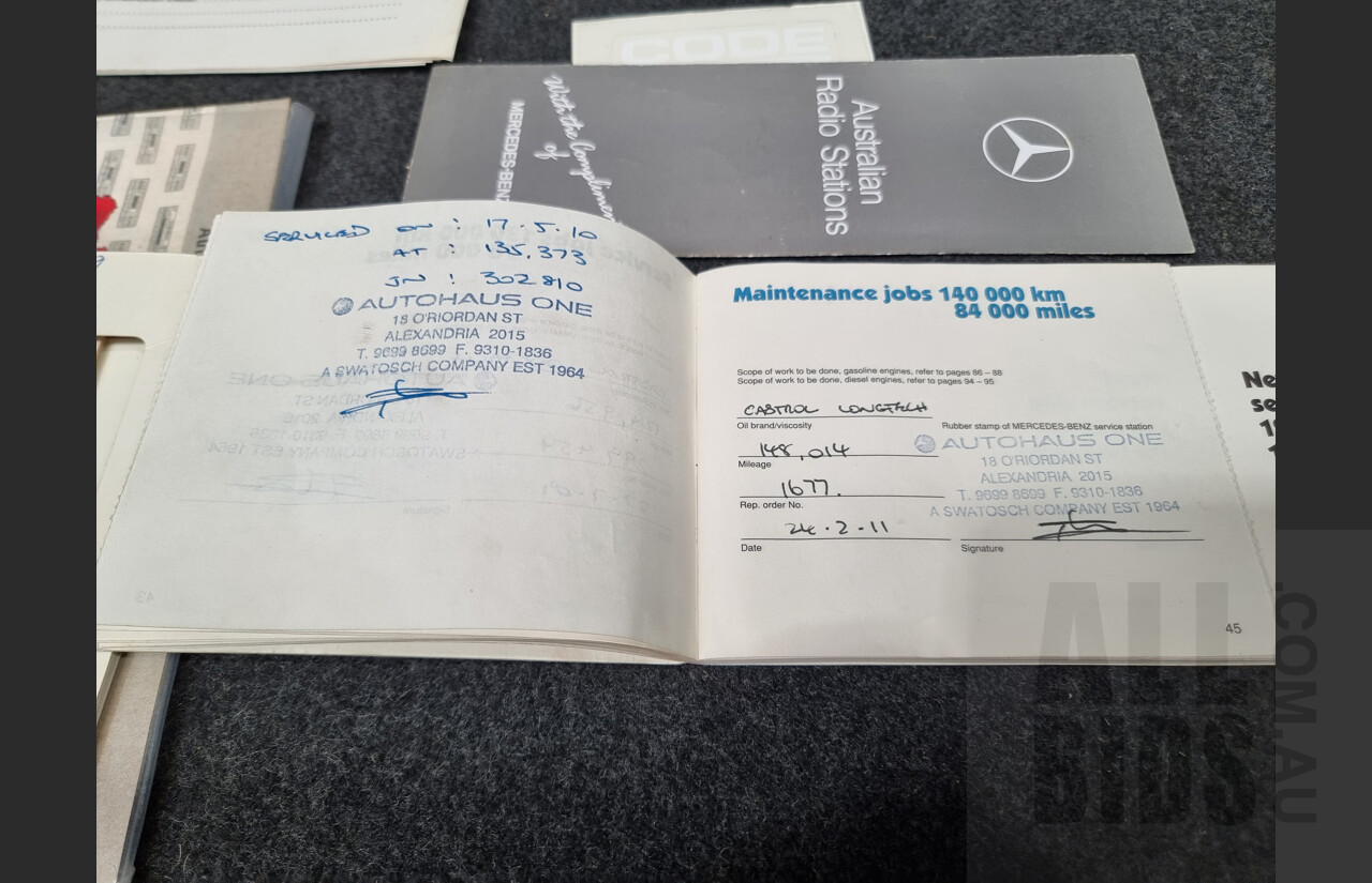 3/1990 Mercedes-Benz 300CE-24 W124 2d Coupe White 3.0L