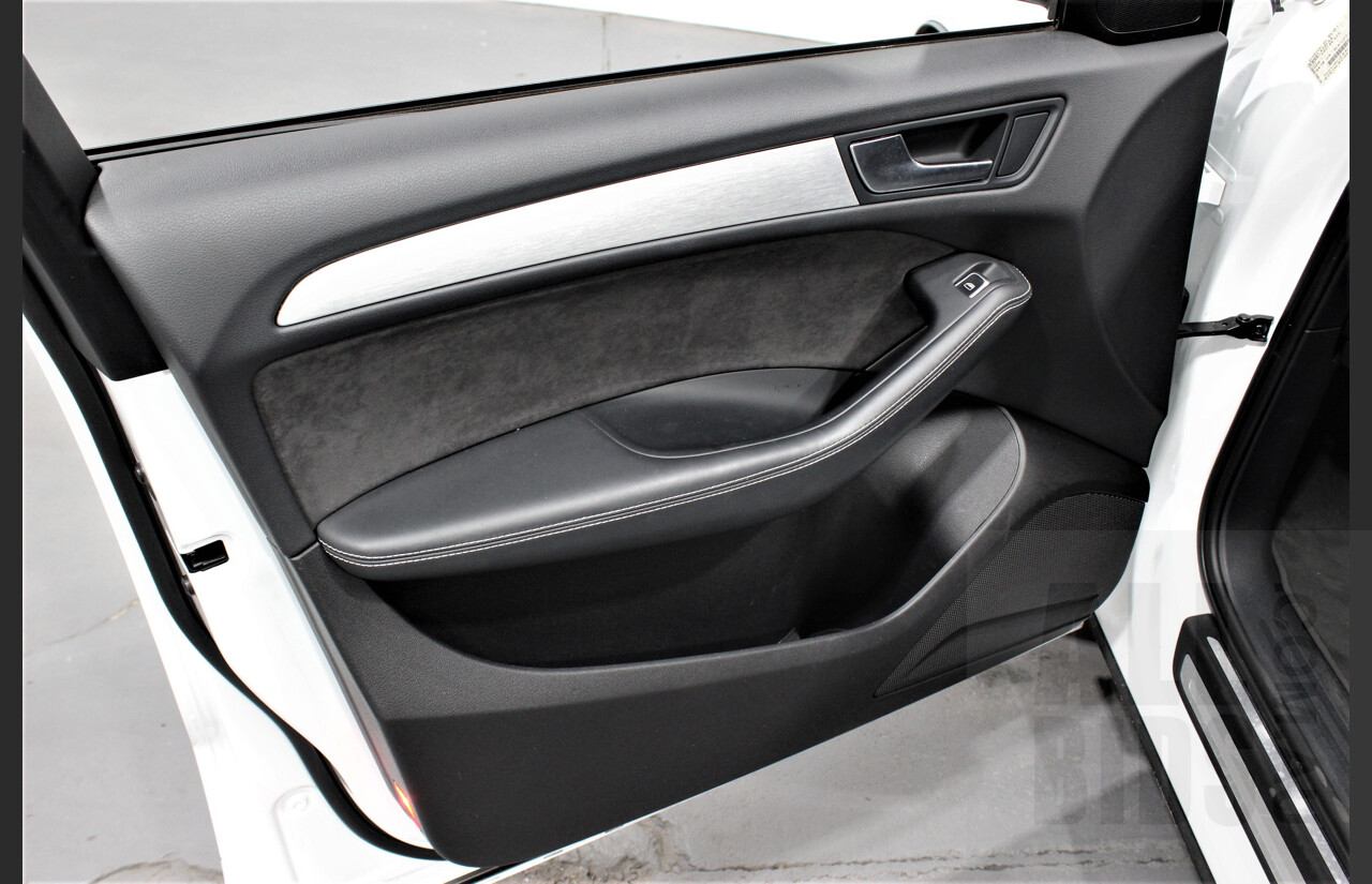 4/2016 Audi SQ5 3.0 TDI Quattro 8R MY16 5d Wagon White 3.0L Turbo Diesel