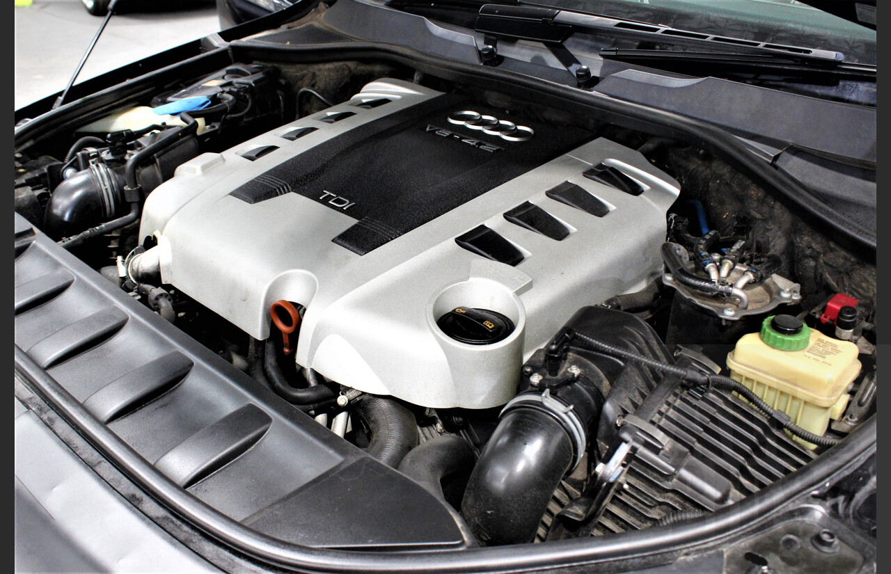 4/2010 Audi Q7 4.2 TDI Quattro MY10 UPGRADE 4d Wagon Black 4.1L V8 Turbo Diesel