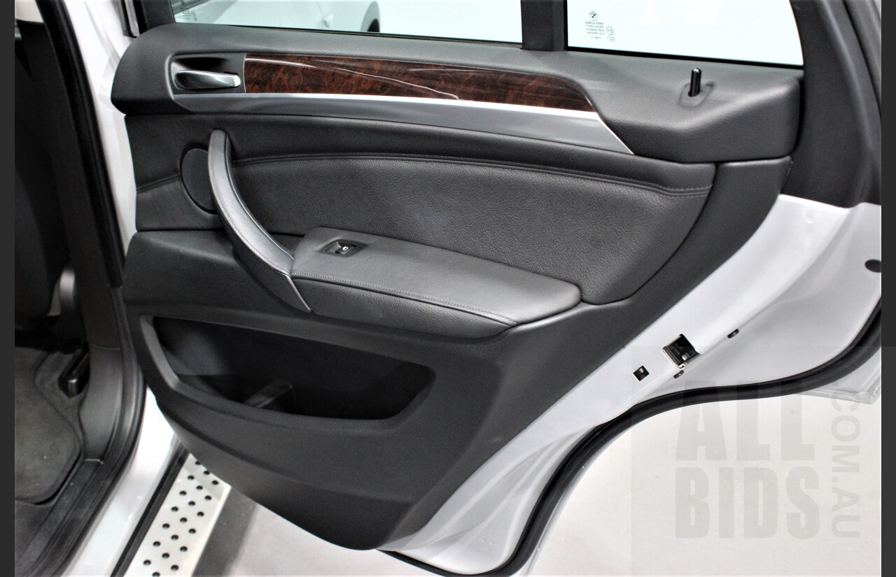 2/2009 Bmw X5 Xdrive 30d E70 MY09 4d Wagon Silver 3.0L Turbo Diesel