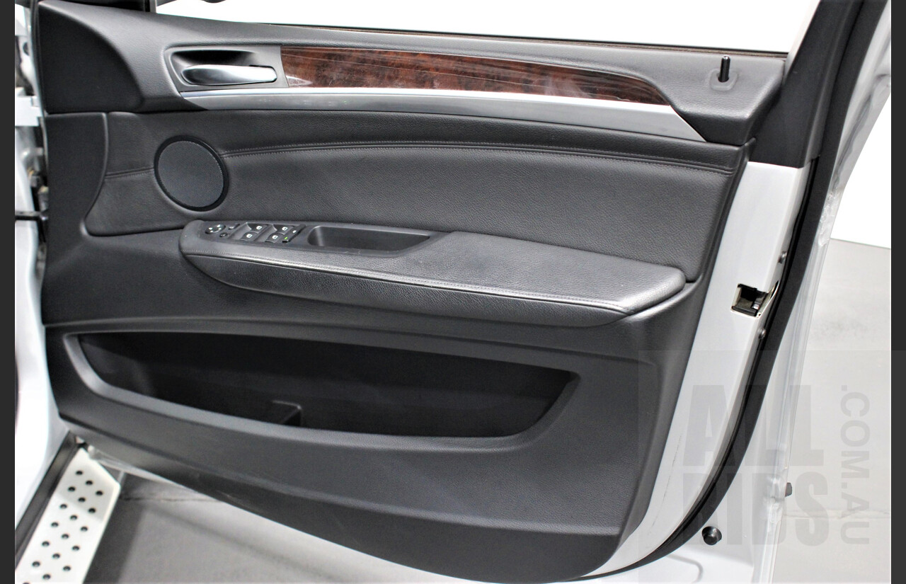 2/2009 Bmw X5 Xdrive 30d E70 MY09 4d Wagon Silver 3.0L Turbo Diesel