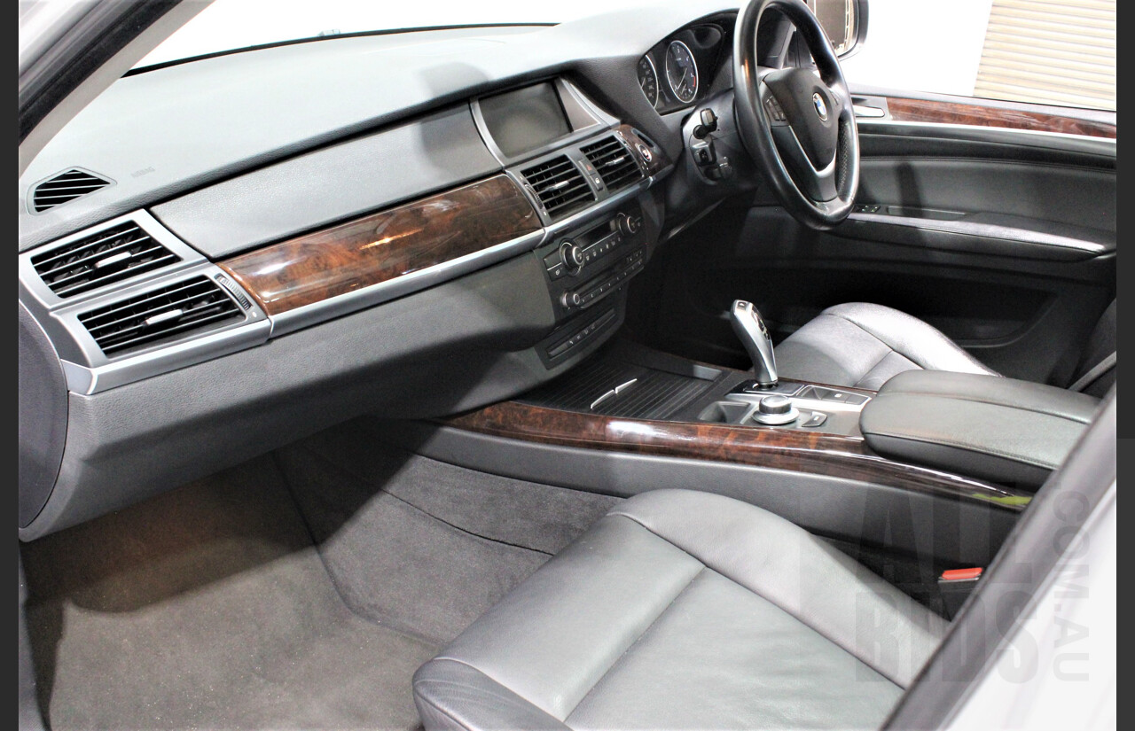 2/2009 Bmw X5 Xdrive 30d E70 MY09 4d Wagon Silver 3.0L Turbo Diesel