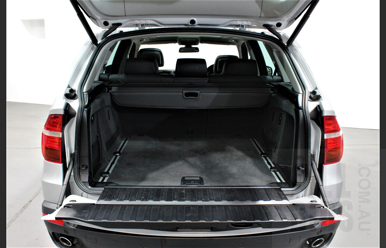 2/2009 Bmw X5 Xdrive 30d E70 MY09 4d Wagon Silver 3.0L Turbo Diesel